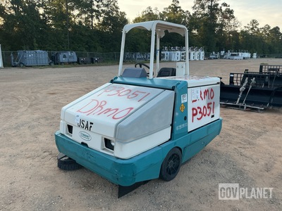 Tennant 6550 Floor Sweeper