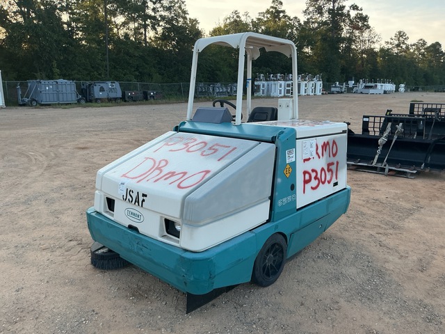 Tennant 6550 Floor Sweeper