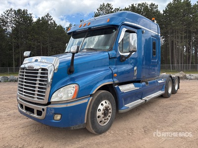 2010 Freightliner Cascadia 125 6x4 Sleeper Truck Tractor