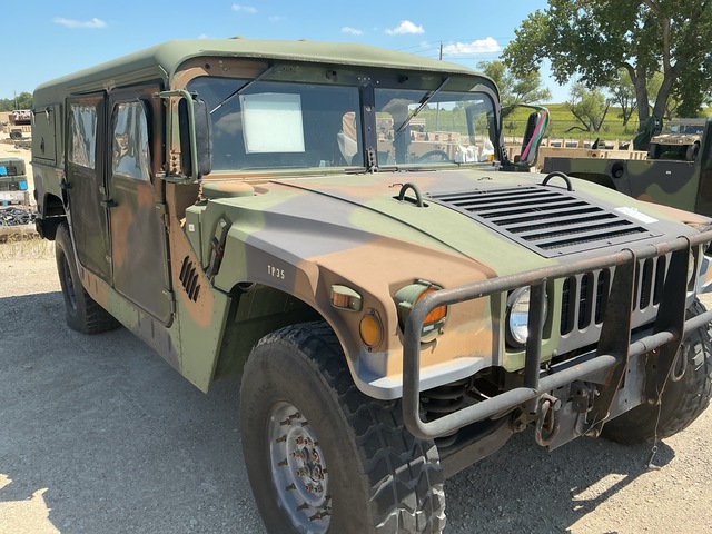 1997 AM General M1097A2 HMMWV 4 Door Hard Top w/Helmet Top