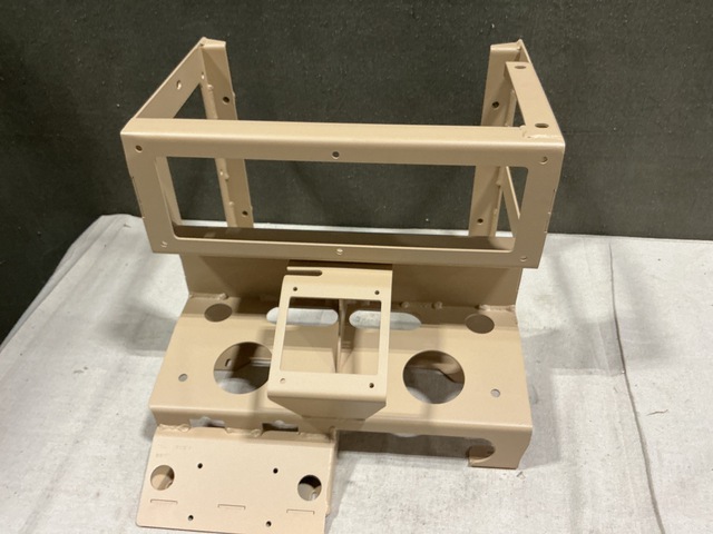 (13) Ruta Supplies 3912028 Electrical Mounting Bases
