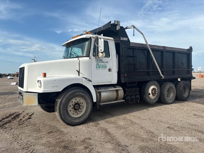 2000 Volvo WG 8x4 Tri/A Dump Truck