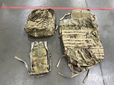 (7) Medium Rucksack Packs, (10) Large Field Rucksacks & Assorted Items