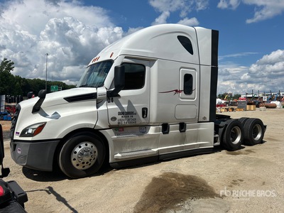 2022 Freightliner Cascadia 126 6x4 T/A Sleeper Truck Tractor (Inoperable)
