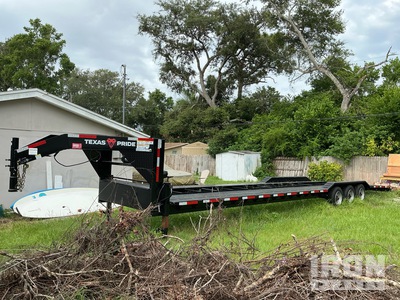 2026 Texas Pride CA834624KGN Tri/A Open Car Carrier Trailer
