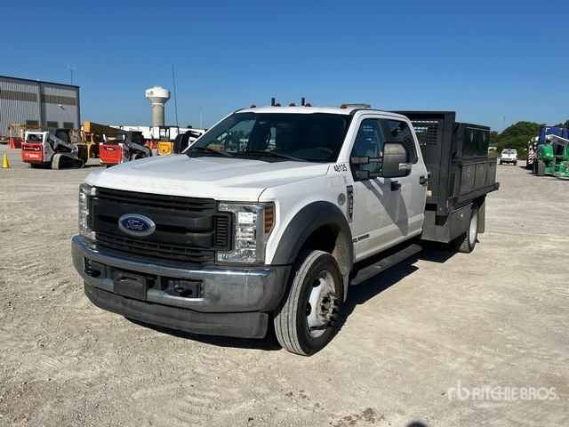 2019 Ford F-550 XL 4x4 Crew Cab Flatbed Truck