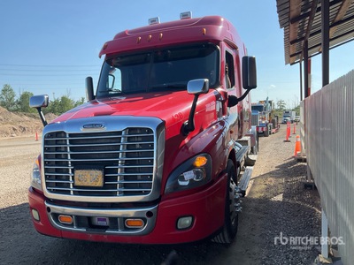 2016 Freightliner Cascadia 125 T/A Sleeper Truck Tractor