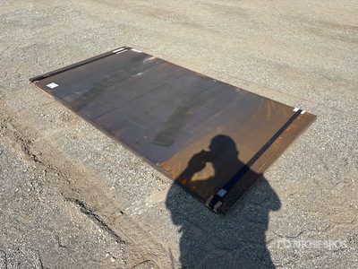 Quantity of (2) 2025 Kit Containers 4 ft x 7 ft 10 in Placas de acero