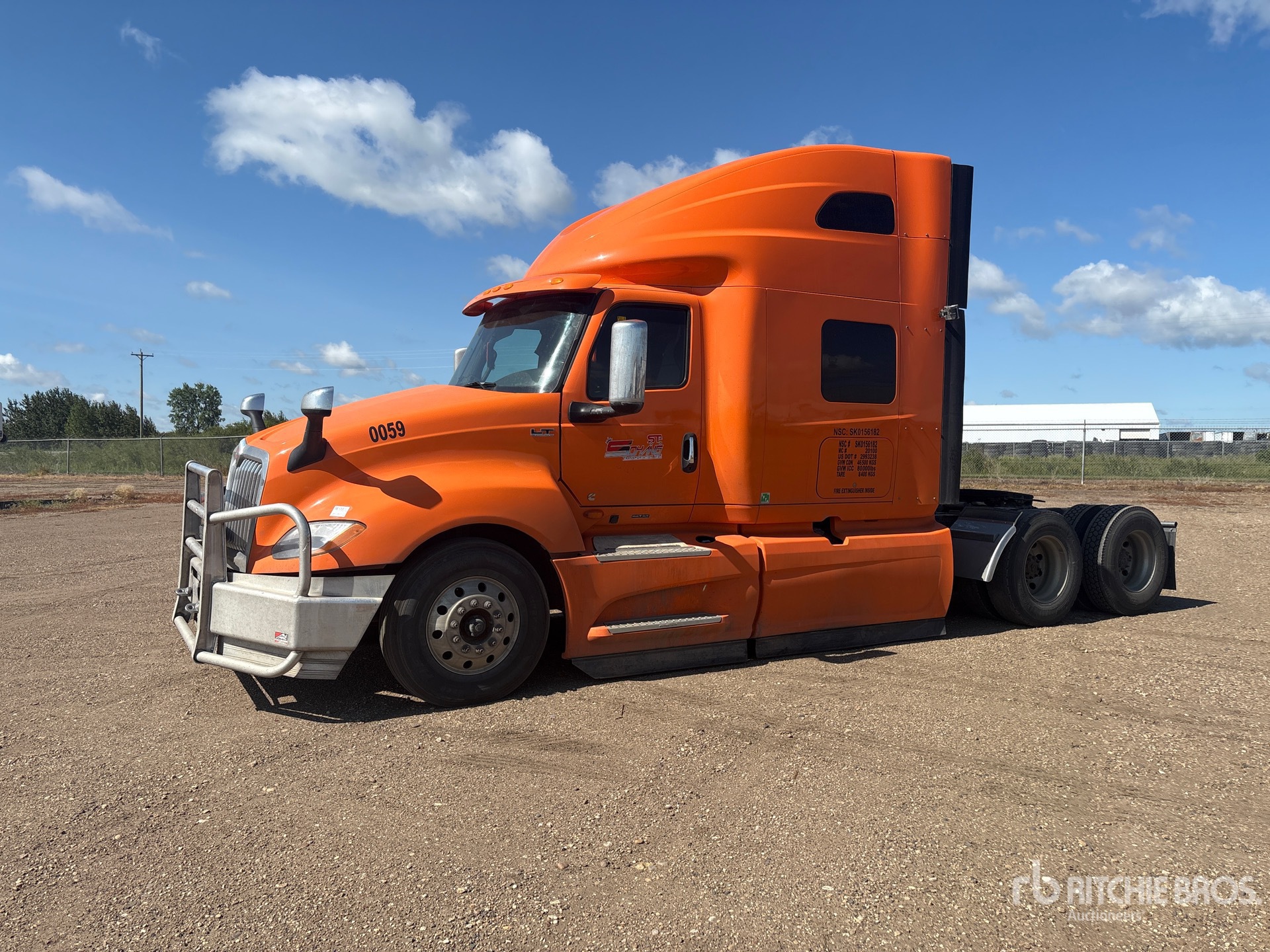 2023 International LT625 6x4 T/A Sleeper Truck Tractor