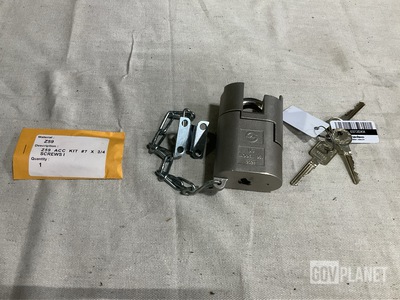 Sargent & Greenleaf 951 Padlock