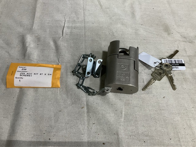 Sargent & Greenleaf 951 Padlock