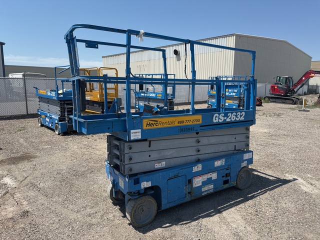 2016 Genie GS-2632 Electric Scissor Lift