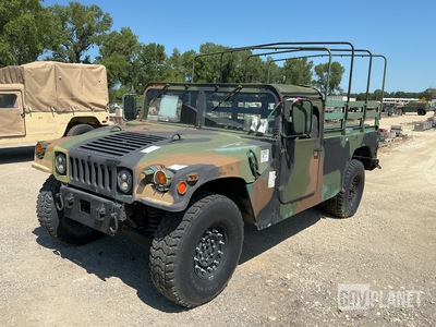 1997 AM General M1097A2 HMMWV 2 Door Soft Top w/Truck Body