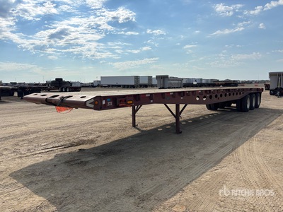 2000 Peerless 30600 kg 53 ft Tri/A Flatbed Oilfield Trailer