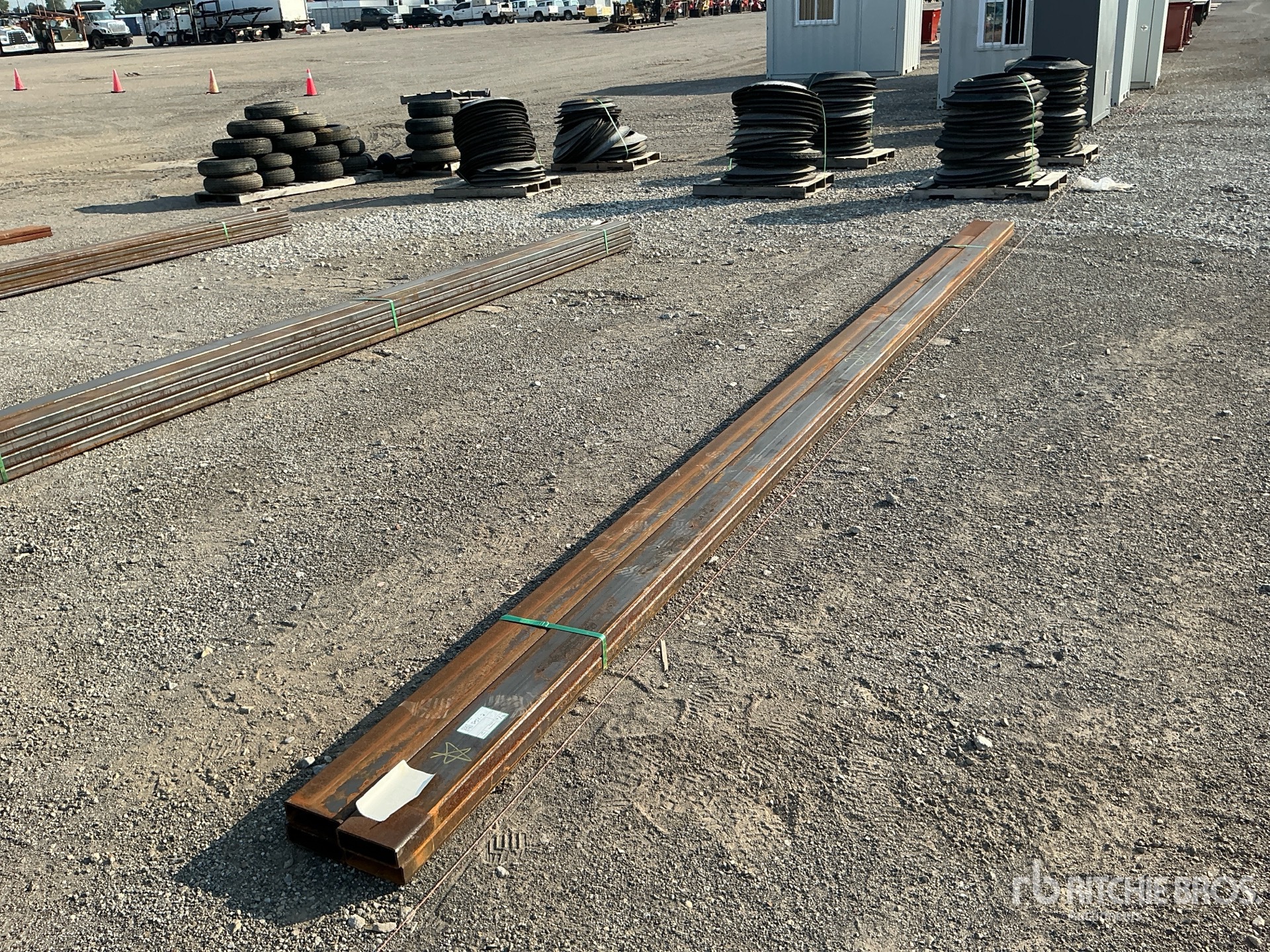 Quantity of (4) 2025 Kit Containers Steel Pipe
