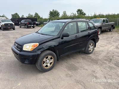 2004 Toyota RAV4 AWD SUV