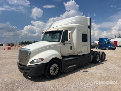 2015 International Prostar+ 122 6x4 T/A Slaapcabine Trekker