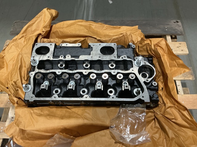 Perkins ZZ80280 Diesel Engine Cylinder Head
