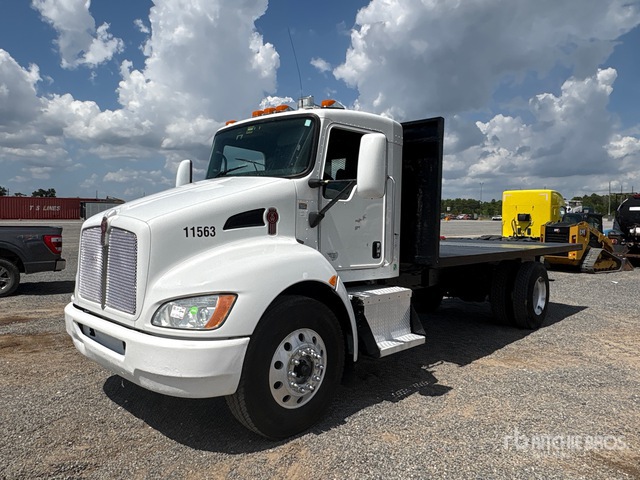 2013 Kenworth T270 4x2 Flatbed Truck
