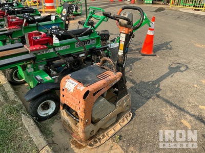2021 Multiquip MVH-308GH Reversible Vibratory Plate Compactor