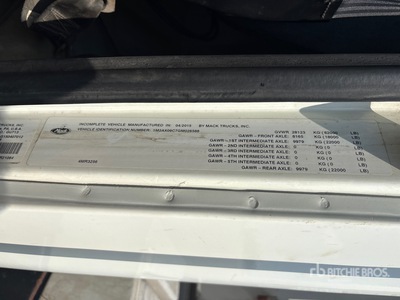 2016 Mack GU713 12x4 Simple 16 شاحنة قلابة -خمس محاور