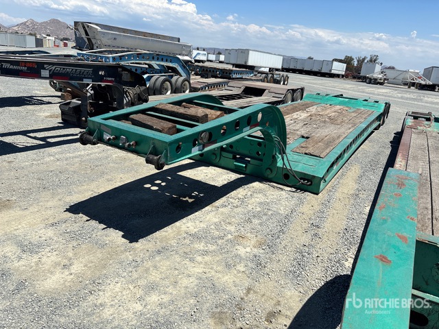 1986 Cozad 40 ton T/A Removable Gooseneck Lowboy Trailer