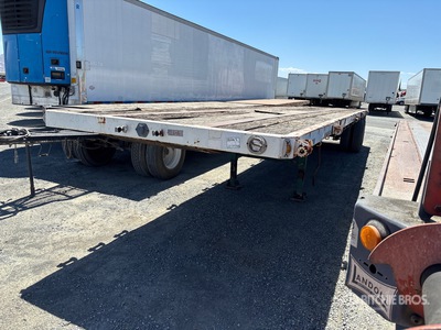 1980 Fruehauf 38 ft T/A Flatbed Trailer