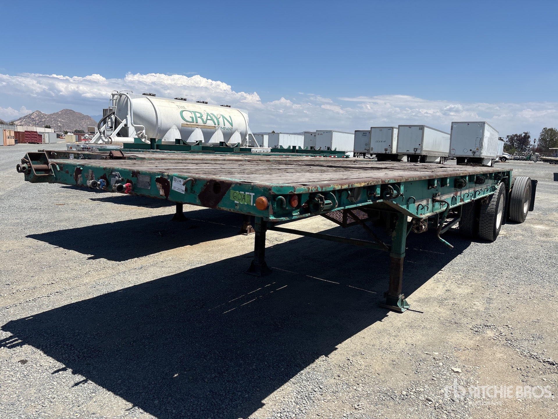 1969 Trailmobile 25 ft S/A Flatbed Trailer
