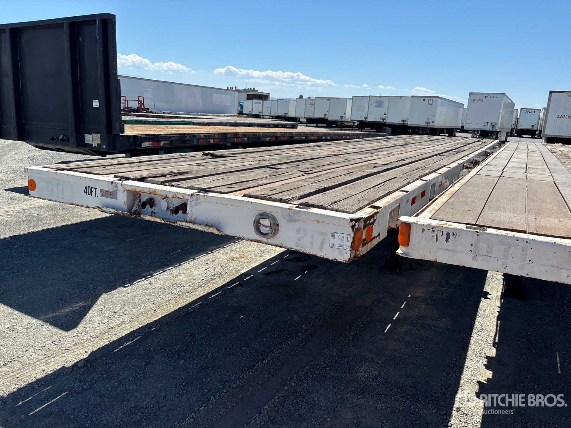 1972 Montac 40 ft T/A Flatbed Trailer