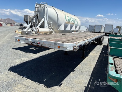 1980 Lufkin 40 ft T/A Flatbed Trailer