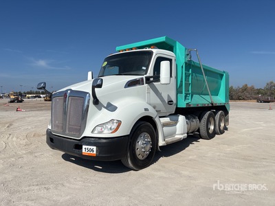 2015 Kenworth T680 6x4 T/A Camión dumper