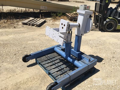 OTC 1750A Heavy Duty Revolver Diesel Engine Stand