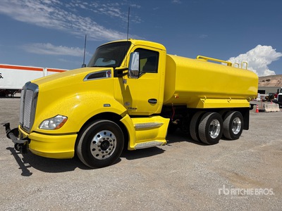 2021 Kenworth T680 4000 gal 6x4 Camion cisterna de agua
