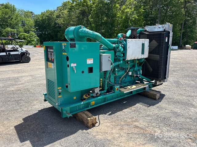 2008 Cummins 315GFBA 315 kW Skid-Mounted Generator Set