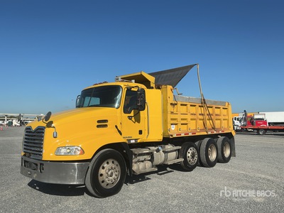 2017 Mack CXU613 8x4 Tri/A Dump Truck