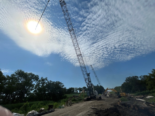 2004 Link-Belt 138 Hylab 5 80 ton Lattice-Boom Crawler Crane