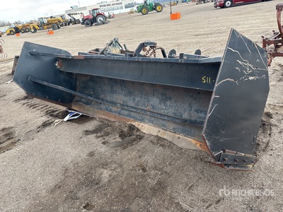 11 ft 2 in دافع الثلج