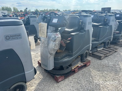 2022 Nilfisk Liberty SC60 X71D Ride-On Electric Fregadora de Suelos
