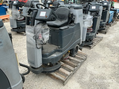 2022 Nilfisk Liberty SC60 X71D Ride-On Electric Fregadora de Suelos