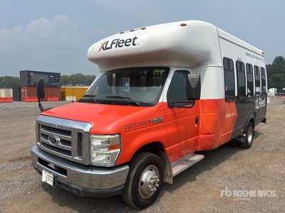 2011 Ford E-350 14-Seat Transit Bus