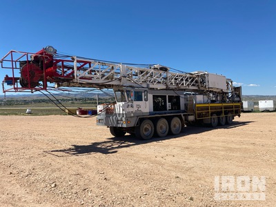 Derrick on 2008 Iron Tech 12x6 جهاز الحفر والصيانة