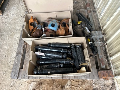 Mixed Hydraulic Cylinders, Brake Calipers, PTO Assembly & Automotive Parts Divers - Magasin, entrepôt, consommateur