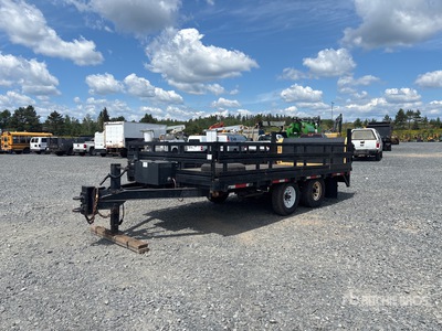 1999 Rainbow DL309430 16 ft T/A Equipment Trailer