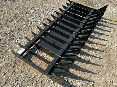 2025 Kit Containers QT-RR-70 70 in Skid Steer Root Rake (Unused)