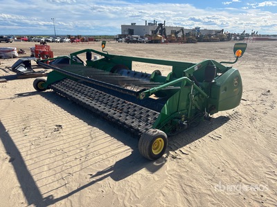 2007 John Deere 615 P 15 ft Combine Header
