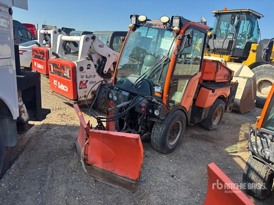 2019 Holder C70 Sidewalk Plow (Inoperable)