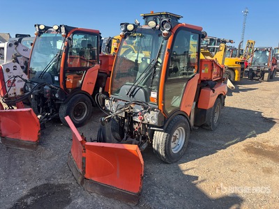 2019 Holder C70 Sidewalk Plow (Inoperable)