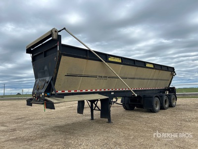 Trail King 38 ft Tri/A Live Bottom Trailer
