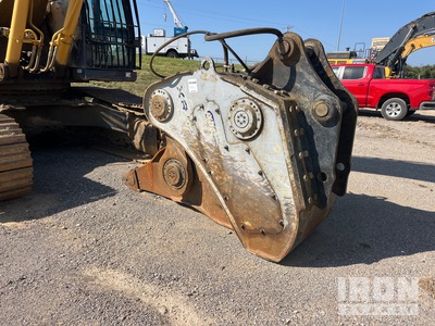 2024 (unverified) XCENTRIC XR42 Q/C Excavator Ripper - Fits Kobelco SK350