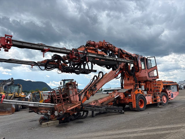 2002 Tamrock Axera T12-315 Directional Drill